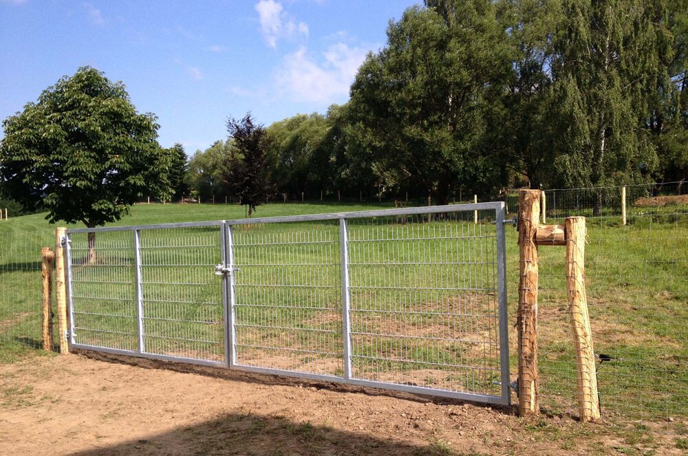 Gittertor aus Stahl – nicht ausziehbar, von 1,25 m bis 3 m